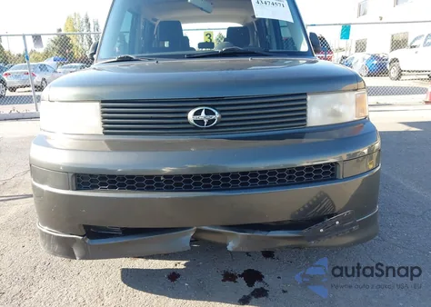 2004 Scion Xb from USA, damaged, VIN JTLKT324X40156784
